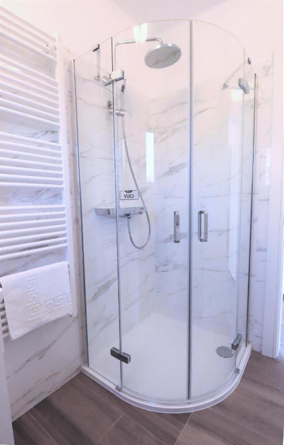 Villa Mendula Trogir - Luxury Villa By The Beach - Heated Pool - Organic Garden Buitenkant foto